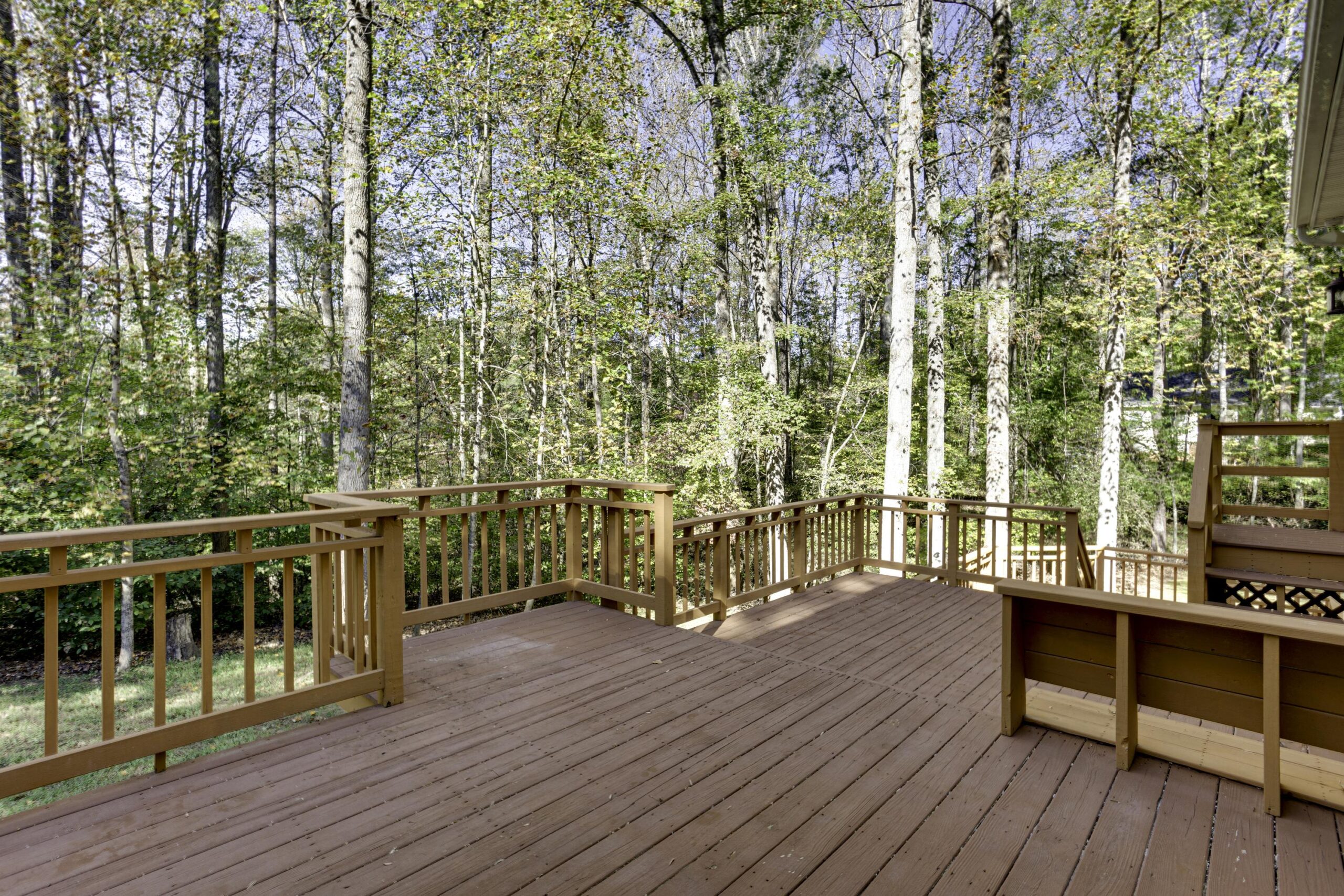 Shield Your Deck! How Painting and Restoration Protect Your Outdoor Space